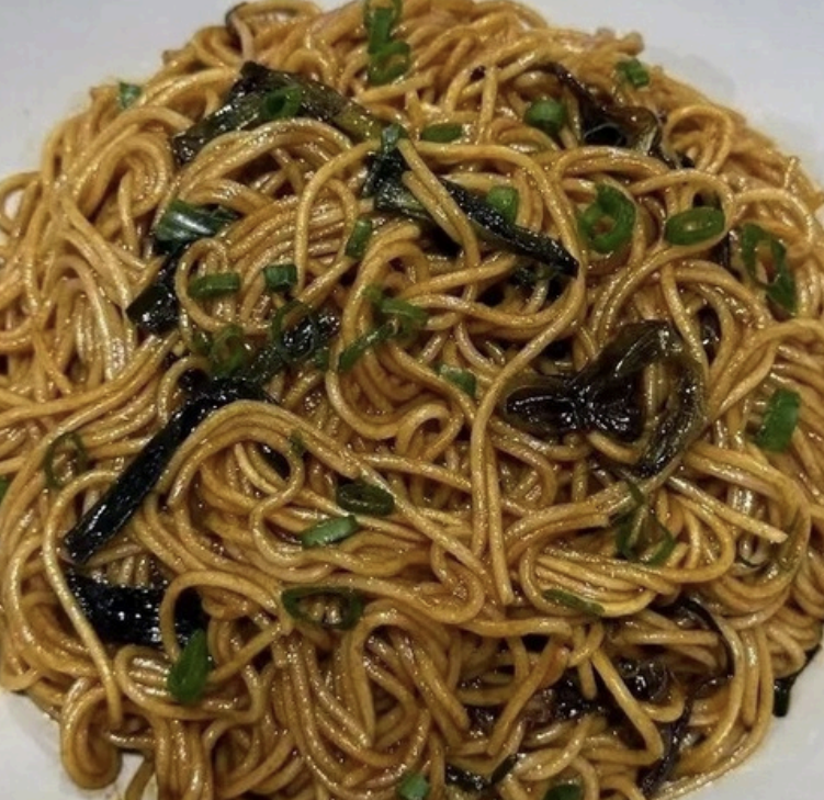Learner Spark: Scallion Oil Noodles by Jie